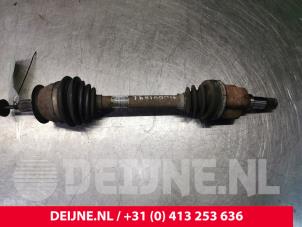 Volvo V50 Aandrijfas links-voor O112779 foto 3