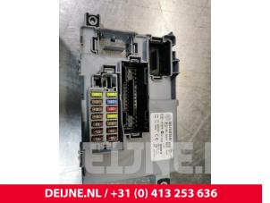 Fiat Doblo Zekeringkast O112919 foto 2