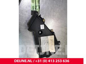 Gebruikte Distributiedeksel Ford Transit Connect (PJ2) 1.5 TDCi Prijs € 30,25 Inclusief btw aangeboden door van Deijne Onderdelen Uden B.V.