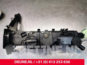 Gebruikte Kleppendeksel Ford Transit Connect (PJ2) 1.5 TDCi Prijs € 48,40 Inclusief btw aangeboden door van Deijne Onderdelen Uden B.V.