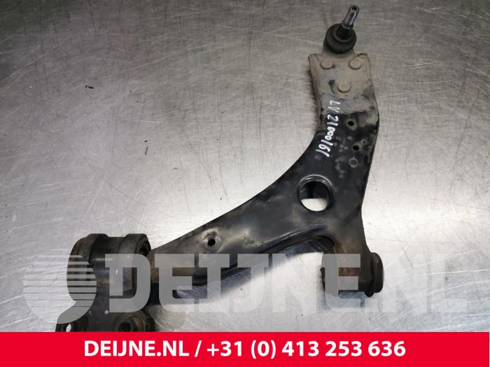 Volvo S40 Draagarm onder links-voor O113029