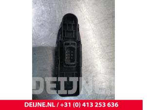 Citroen Jumpy Electric window switch O113213 photo 2