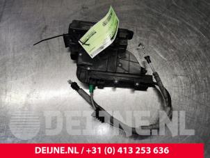 Mercedes Vito Türschlossmechanik 2-türig links O113359 foto 3