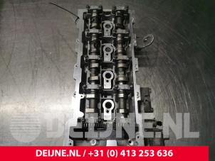 Mercedes Sprinter Cilinderkop O113427 foto 2