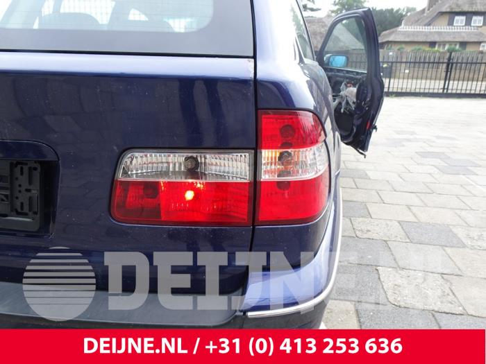 BMW 5-Serie Taillight, right O113559
