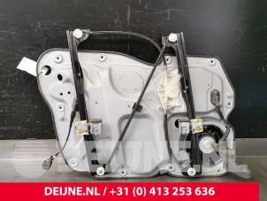 Volkswagen Caddy Ruitmechaniek 2Deurs rechts-voor O113639 foto 4