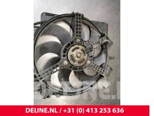 Fiat Punto Evo Kühlgebläse O113652 foto 3