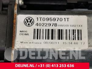 Volkswagen Caddy Window mechanism 2-door, front left O113663 photo 4