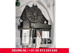 Volkswagen Caddy Window mechanism 2-door, front left O113663 photo 3