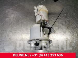 Peugeot 108 Kraftstoffpumpe Elektrisch O113709 foto 2