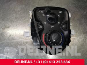 Peugeot 108 Heater control panel O113714 photo 2