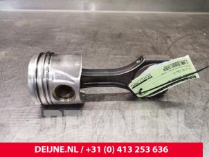 Mercedes Sprinter Connecting rod O113756 photo 2