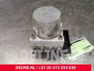 Fiat Scudo ABS pump O113882 photo 2