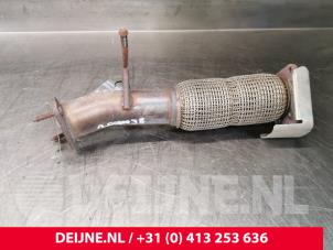 Gebruikte Voorpijp Uitlaat Volvo V40 (MV) 2.0 T2 16V Prijs € 40,00 Margeregeling aangeboden door van Deijne Onderdelen Uden B.V.