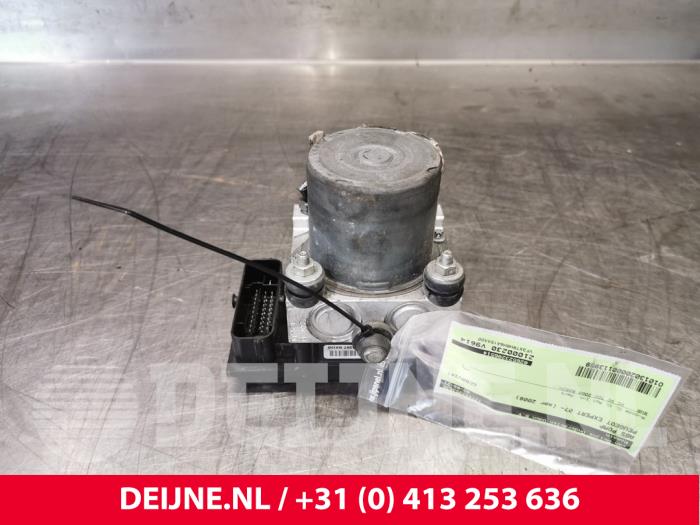 Peugeot Expert ABS Pumpe O113959