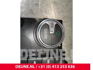 Volvo V70 Kachel Bedieningspaneel O113981 foto 3