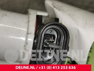 Peugeot 108 Fog light, front left O113996 photo 3