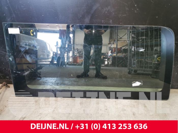 Mercedes Sprinter Extra window 2-door, rear left O114038