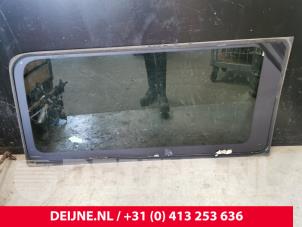 Mercedes Sprinter Extra Ruit 2Deurs links-achter O114038 foto 2