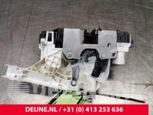 Volkswagen Crafter Schiebetür Schließmechanik links O114503 foto 2