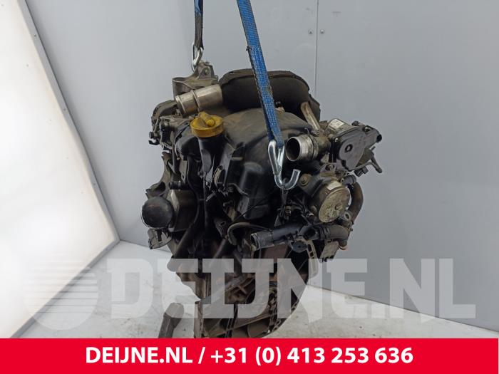 Nissan NV200 Engine O114524