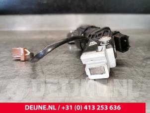 Peugeot Partner Ignition lock + key O114707 photo 2