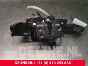 Ford Focus Türschlossmechanik 4-türig links hinten O114795 foto 2