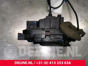 Mercedes Citan Minibus/van rear door lock mechanism O114861 photo 2