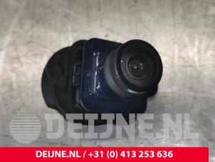 Gebruikte Achteruitrij Camera Volvo V40 Cross Country (MZ) 2.0 D4 20V Prijs € 85,00 Margeregeling aangeboden door van Deijne Onderdelen Uden B.V.