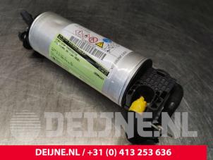 Gebruikte Start/stop condensator Opel Vivaro 2.0 CDTI 122 Prijs € 90,75 Inclusief btw aangeboden door van Deijne Onderdelen Uden B.V.
