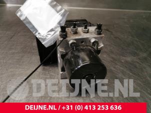 Volvo XC60 ABS pump O115019 photo 2