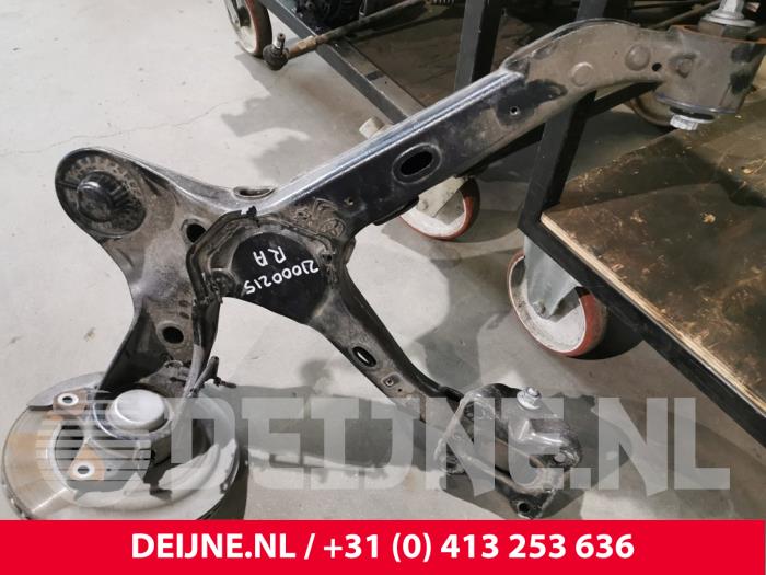 Opel Vivaro Rear wishbone, right O115064