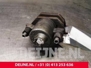 Volkswagen UP Bremszange links vorne O115102 foto 2