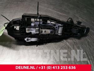 Opel Vivaro Türgriff 2-türig rechts O115203 foto 2
