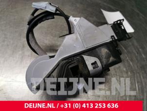 Opel Vivaro Türschlossmechanik 2-türig links O115215 foto 2