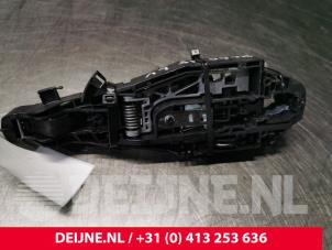 Opel Vivaro Türgriff 2-türig links O115216 foto 2