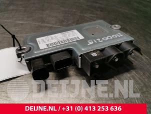 Opel Vivaro Start/Stop computer O115222 foto 2