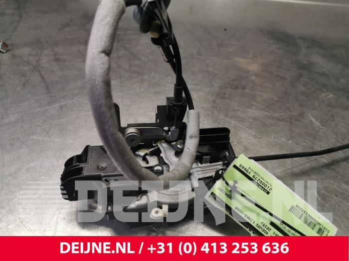 Volvo V40 Türschlossmechanik 4-türig links vorne O115238