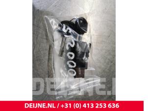Opel Vivaro Airbag switch O115273 photo 2