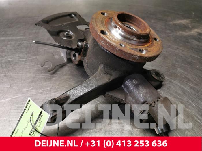 Opel Vivaro Knuckle, front right O115291