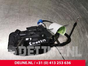 Volkswagen Passat Deurslot Mechaniek 4Deurs links-achter O115418 foto 2