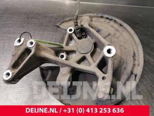 Volkswagen Passat Fusee links-achter O115429 foto 2