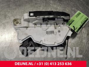 Volkswagen Caddy Türschlossmechanik 2-türig links O115576 foto 3