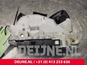 Volkswagen Caddy Türschlossmechanik 2-türig links O115576 foto 2