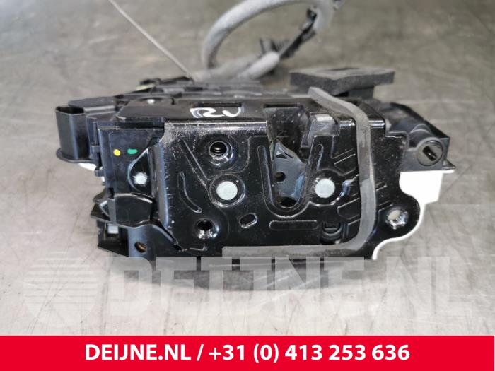 Volkswagen Caddy Deurslot Mechaniek 2Deurs rechts O115577