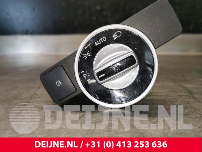 Mercedes CLA Light switch O115590