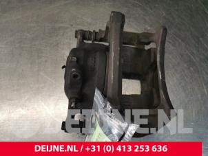 Mercedes CLA Front brake calliper, left O115687 photo 3