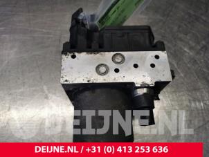 Mercedes Viano ABS Pumpe O115708 foto 2
