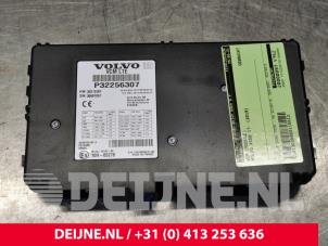 Volvo XC60 VCM (Modul) O115813 foto 2