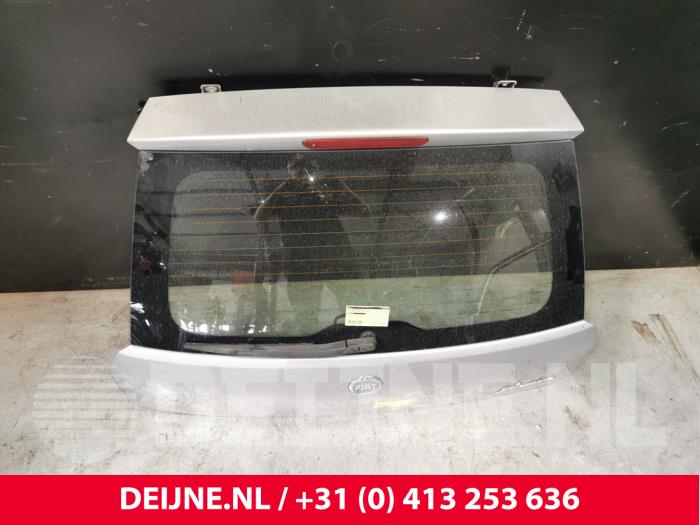 Fiat Punto Grande Achterklep O116001